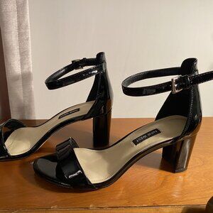 Nine West Pruce Block Heel Sandal - Black Sleek Patent PU 8W